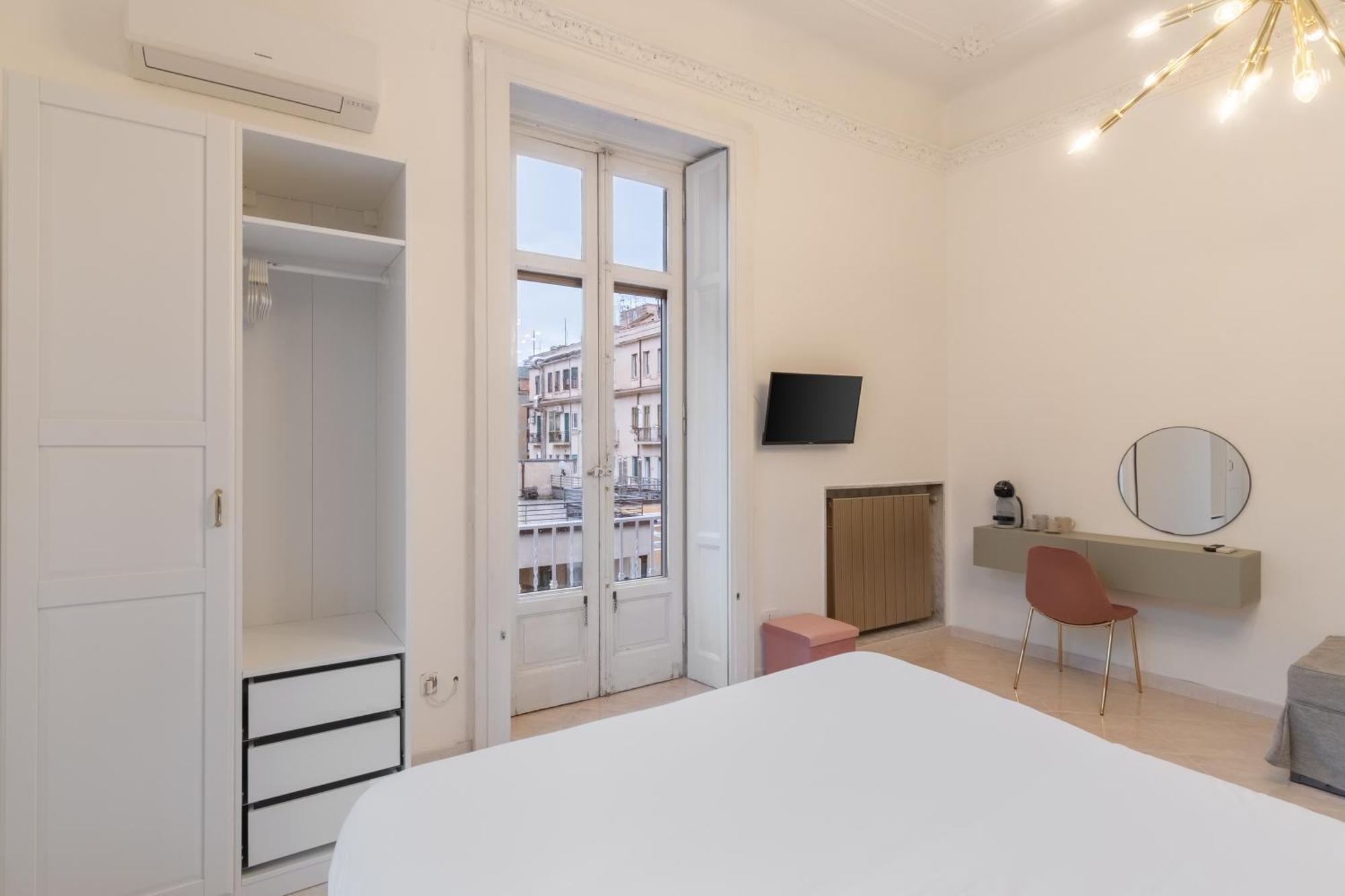 Palazzo Galeoni Luxury Suites Salerno Ngoại thất bức ảnh