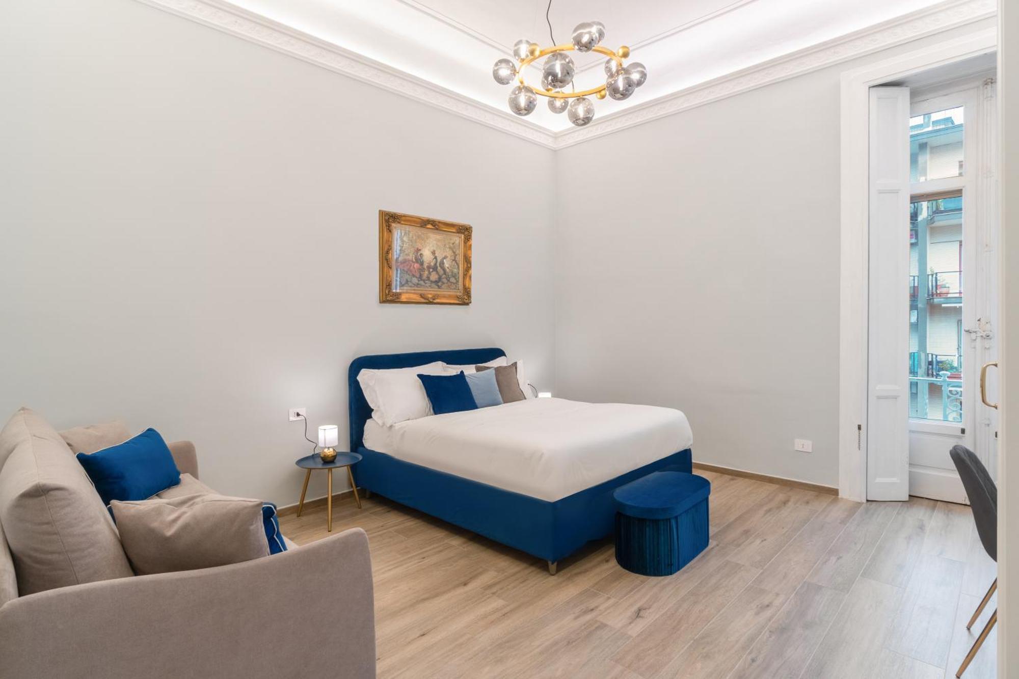 Palazzo Galeoni Luxury Suites Salerno Ngoại thất bức ảnh